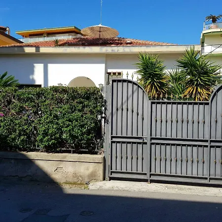 Tatil Evi Ca'del Pescatore Sanremo